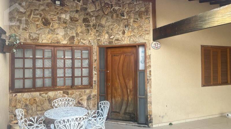 Casa, 3 quartos, 120 m² - Foto 2