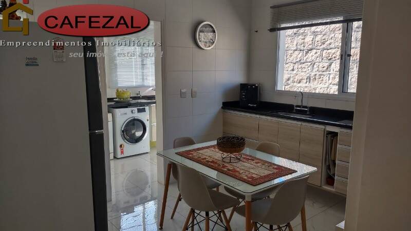 Casa, 4 quartos, 360 m² - Foto 14