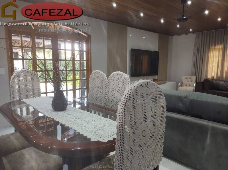 Casa, 4 quartos, 339 m² - Foto 22