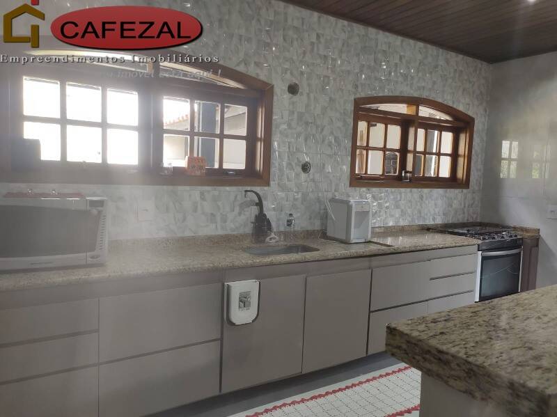 Casa, 4 quartos, 339 m² - Foto 24
