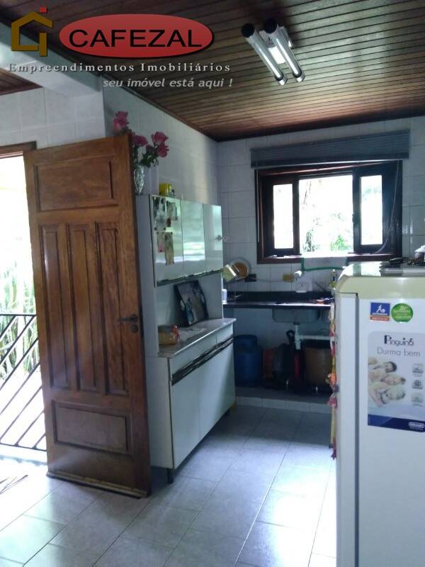 Casa, 2 quartos, 175 m² - Foto 8