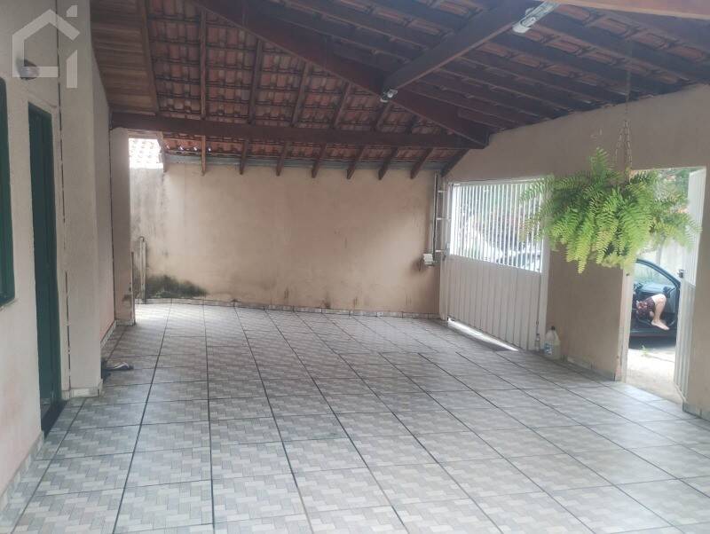 Casa, 2 quartos, 197 m² - Foto 1