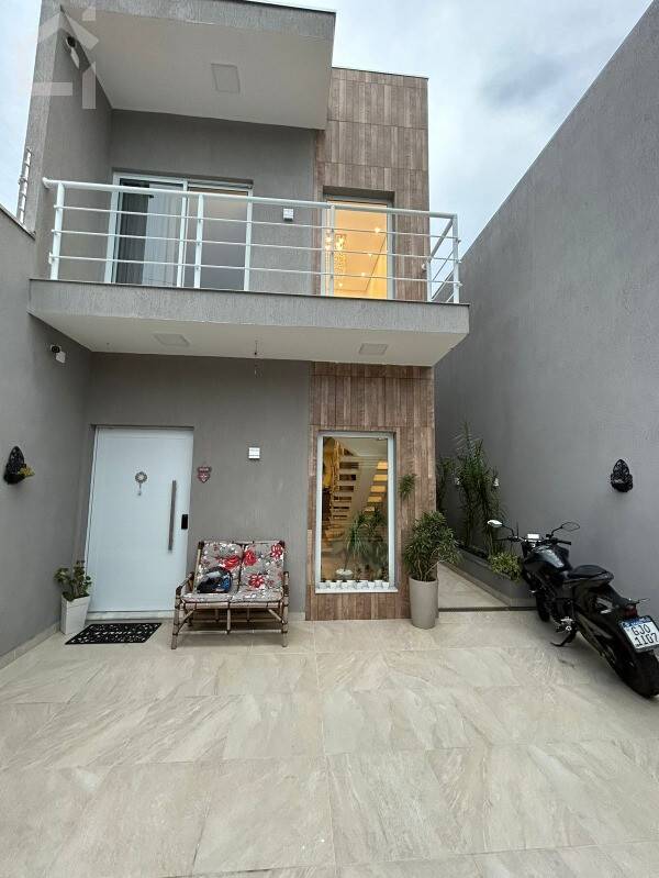 Sobrado, 3 quartos, 200 m² - Foto 2