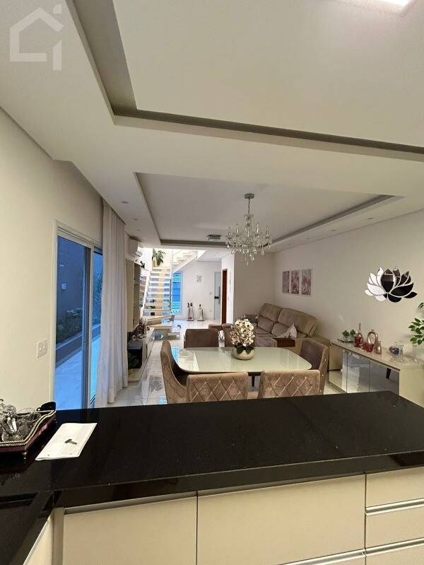 Sobrado, 3 quartos, 200 m² - Foto 6