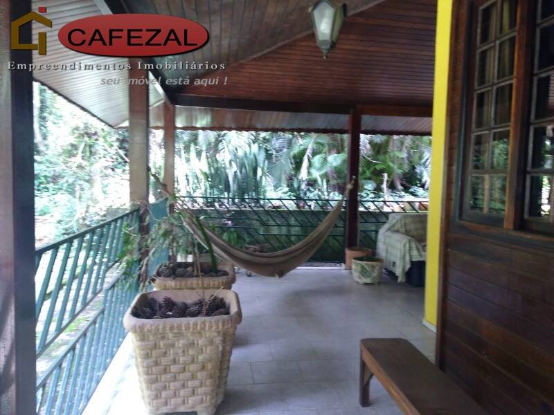 Casa, 2 quartos, 175 m² - Foto 19