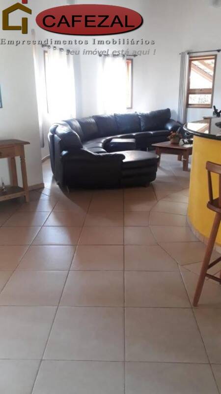 Casa, 3 quartos, 360 m² - Foto 31