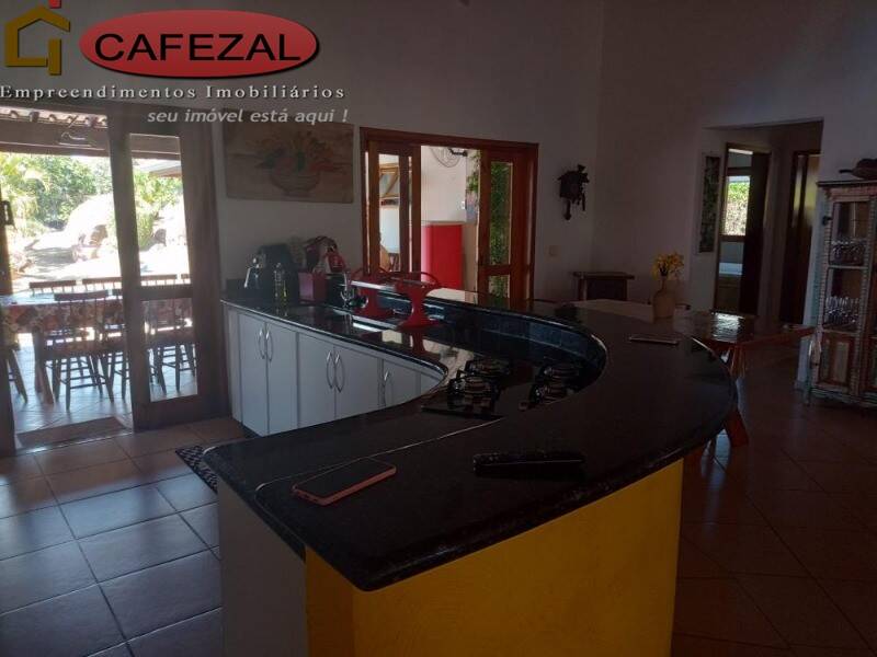 Casa, 3 quartos, 360 m² - Foto 38