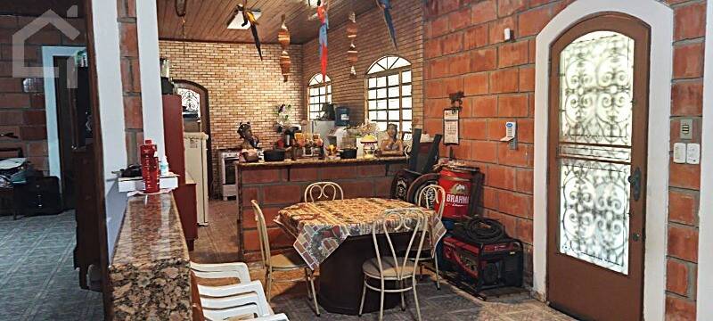 Casa, 3 quartos, 272 m² - Foto 12