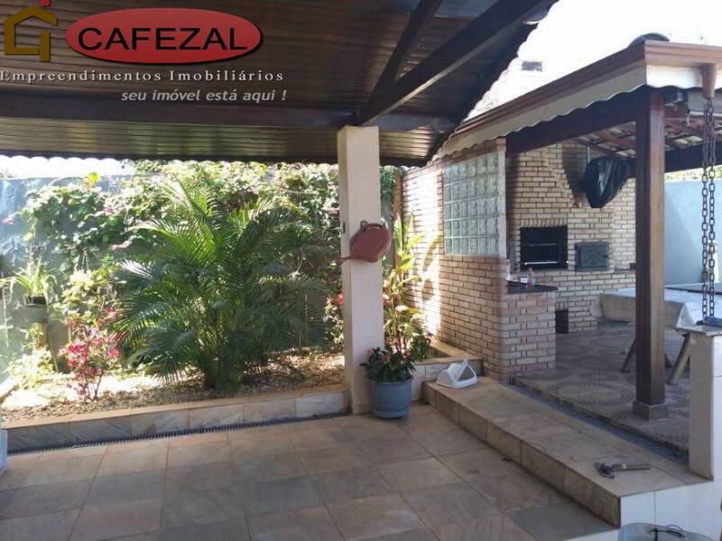 Casa, 4 quartos, 390 m² - Foto 3