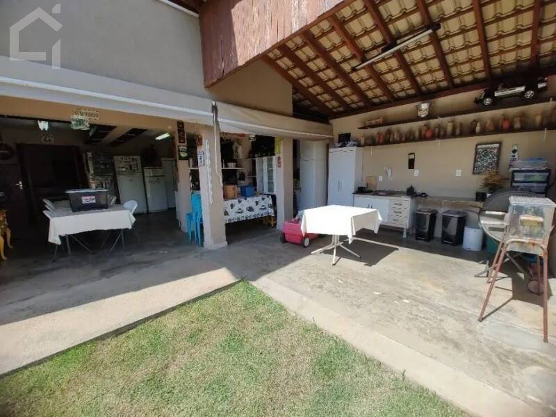 Casa, 4 quartos, 246 m² - Foto 27