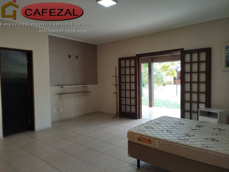 Casa, 4 quartos, 950 m² - Foto 30