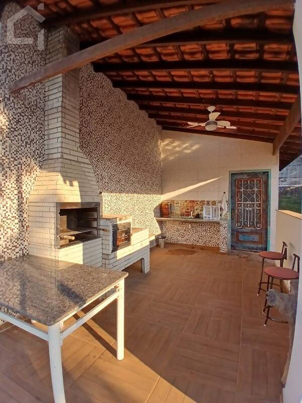 Casa, 3 quartos, 262 m² - Foto 13
