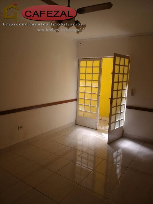 Casa, 2 quartos, 180 m² - Foto 4