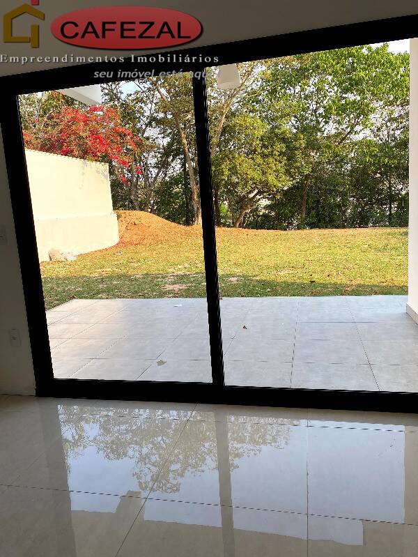 Casa, 3 quartos, 300 m² - Foto 22