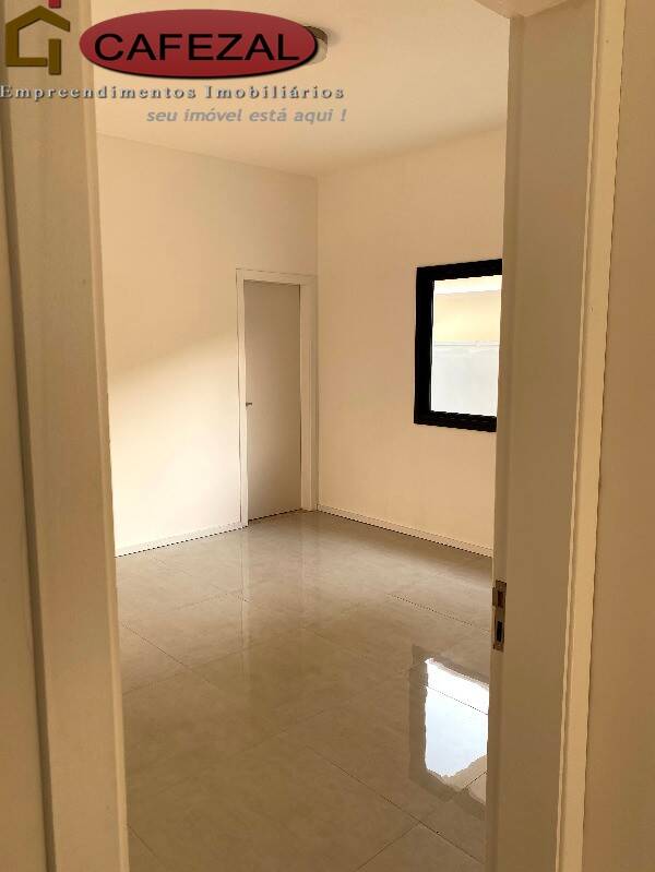 Casa, 3 quartos, 300 m² - Foto 28