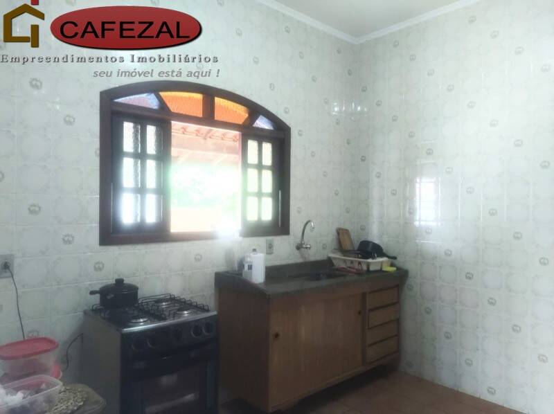 Casa, 3 quartos, 218 m² - Foto 33