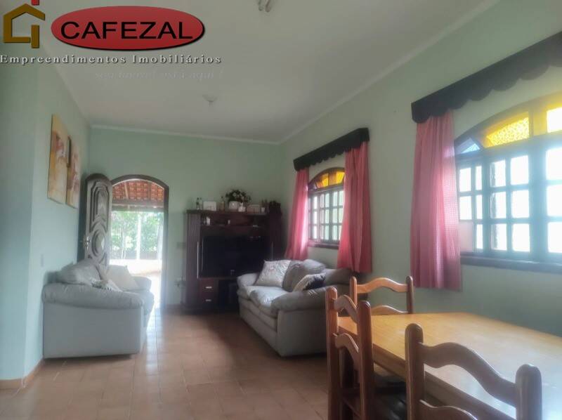 Casa, 3 quartos, 218 m² - Foto 35