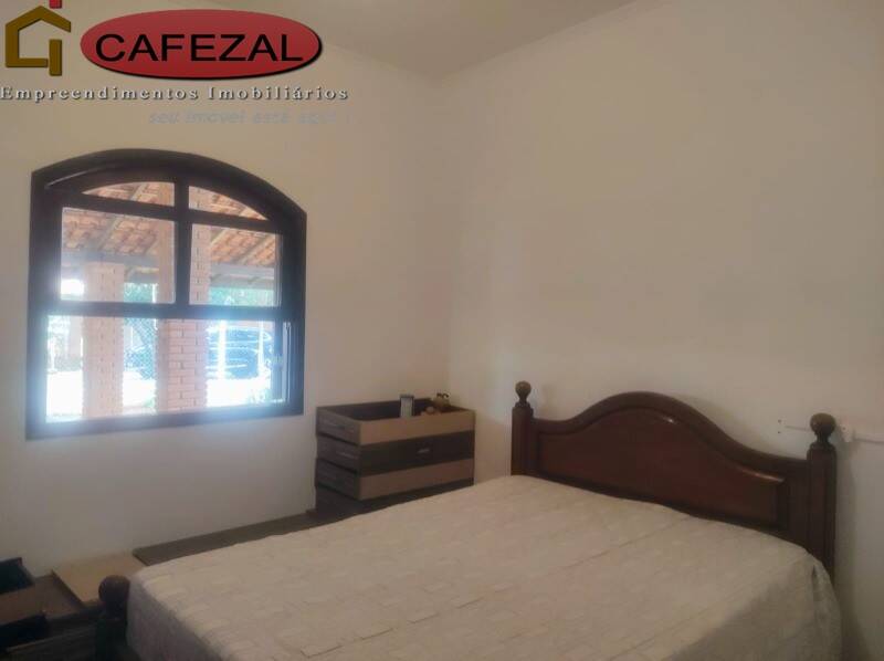 Casa, 3 quartos, 218 m² - Foto 48