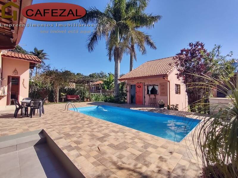 Casa, 3 quartos, 267 m² - Foto 11