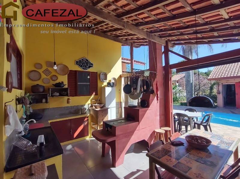 Casa, 3 quartos, 267 m² - Foto 17