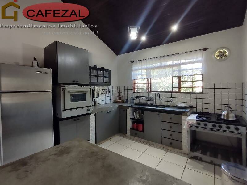Casa, 3 quartos, 267 m² - Foto 27