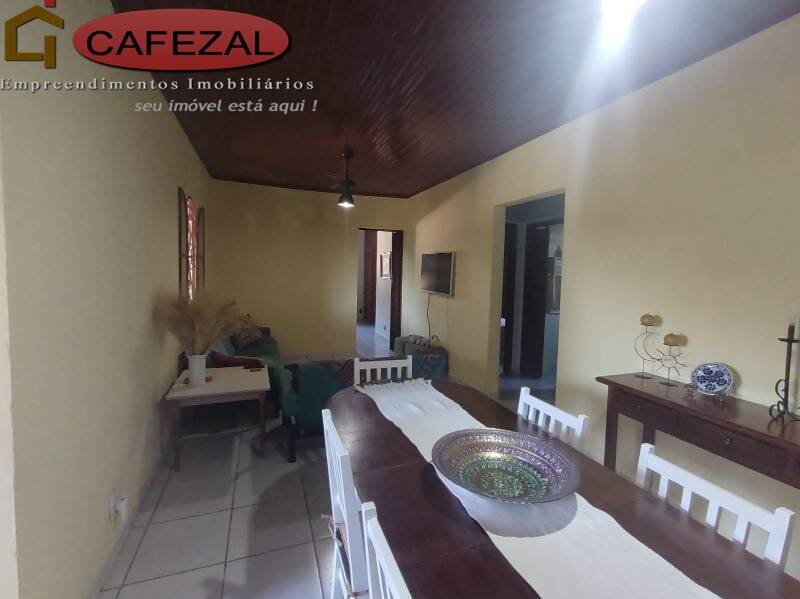 Casa, 3 quartos, 267 m² - Foto 34