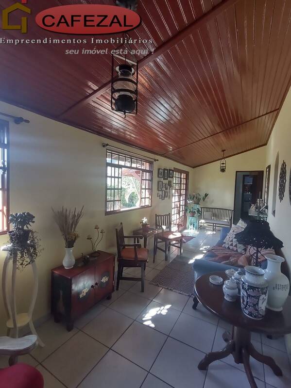 Casa, 3 quartos, 267 m² - Foto 35