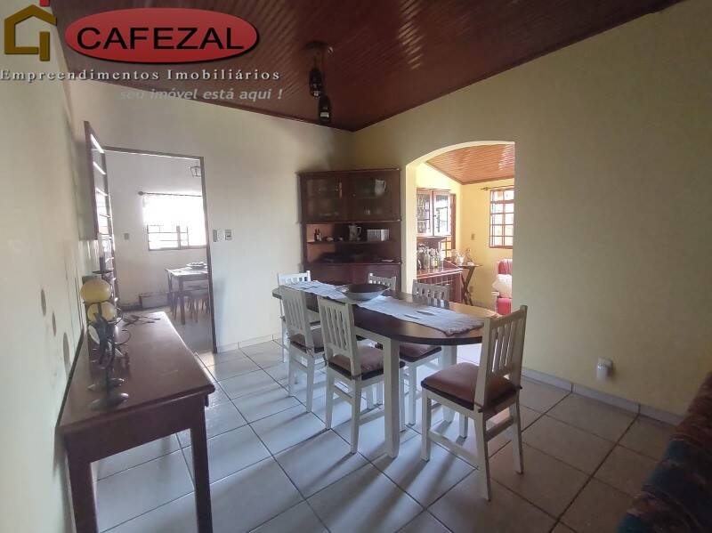 Casa, 3 quartos, 267 m² - Foto 38