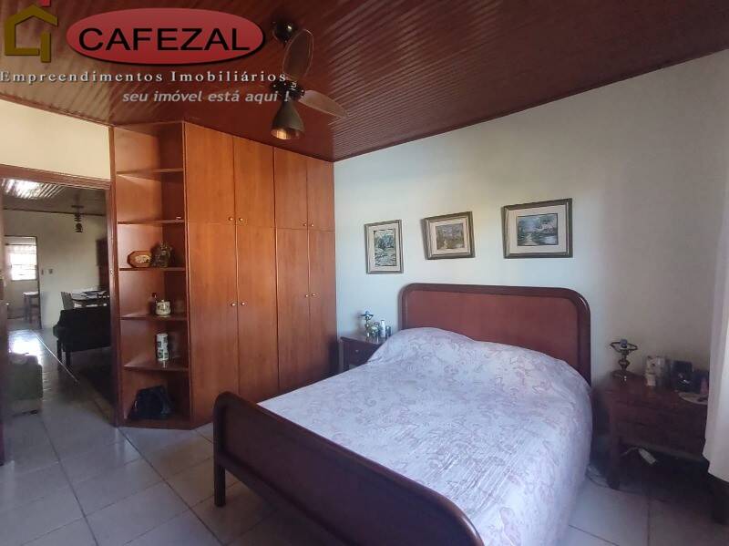 Casa, 3 quartos, 267 m² - Foto 41