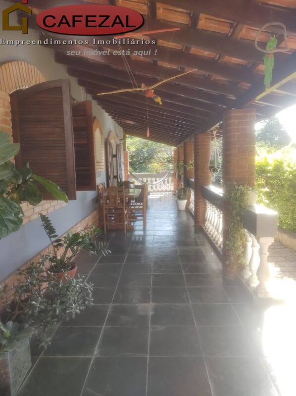Casa, 3 quartos, 241 m² - Foto 21