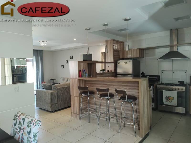 Casa, 3 quartos, 350 m² - Foto 19