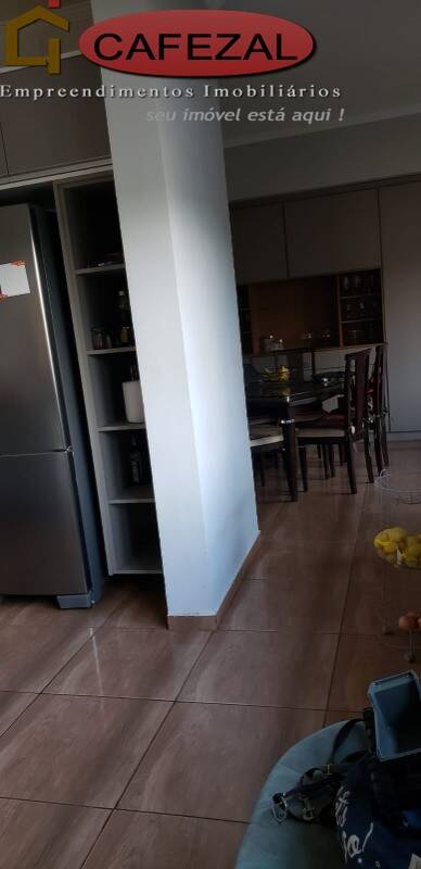 Casa, 4 quartos, 256 m² - Foto 15