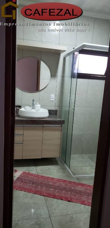 Casa, 4 quartos, 256 m² - Foto 27