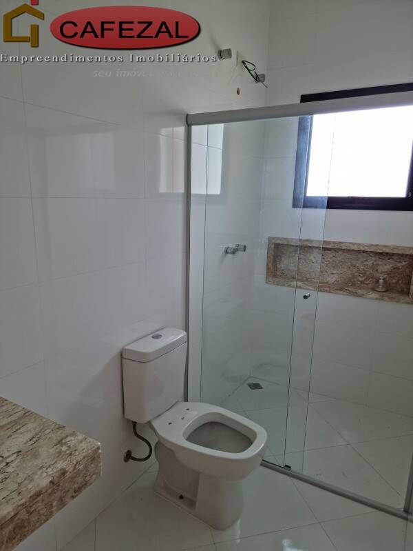 Casa, 3 quartos, 290 m² - Foto 24