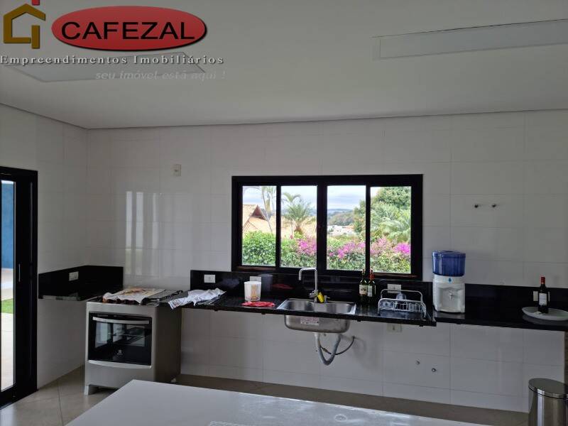 Casa, 3 quartos, 290 m² - Foto 32