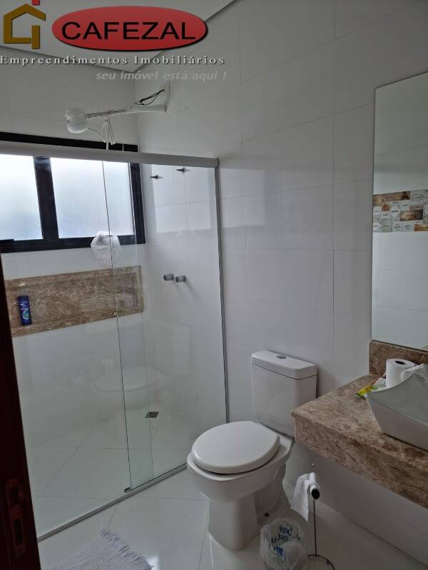 Casa, 3 quartos, 290 m² - Foto 39