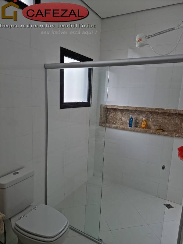 Casa, 3 quartos, 290 m² - Foto 47
