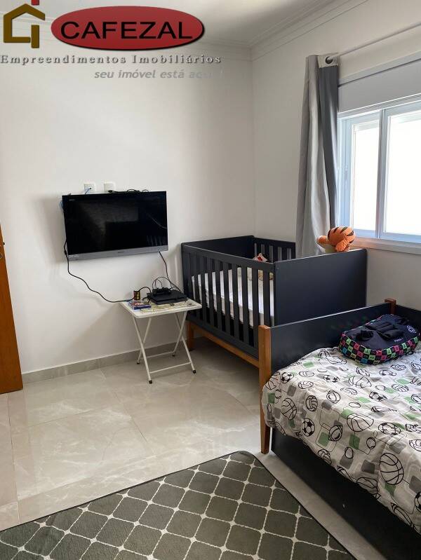 Casa, 3 quartos, 378 m² - Foto 24