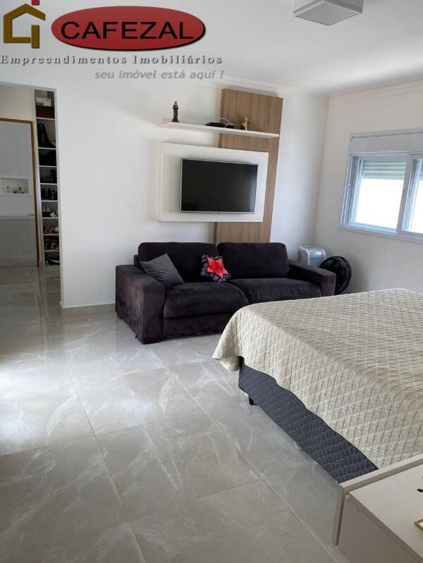 Casa, 3 quartos, 378 m² - Foto 30