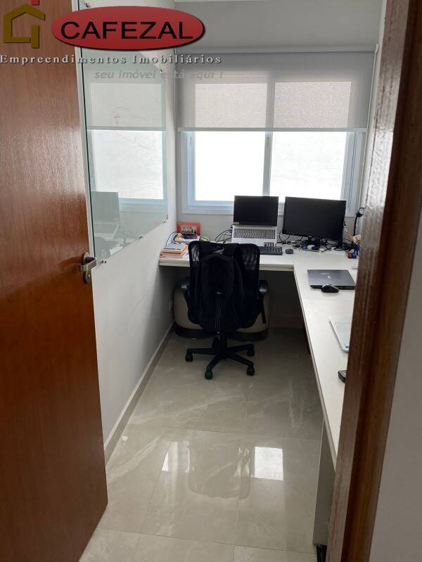 Casa, 3 quartos, 378 m² - Foto 42