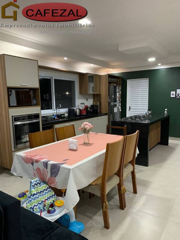 Casa, 3 quartos, 378 m² - Foto 52