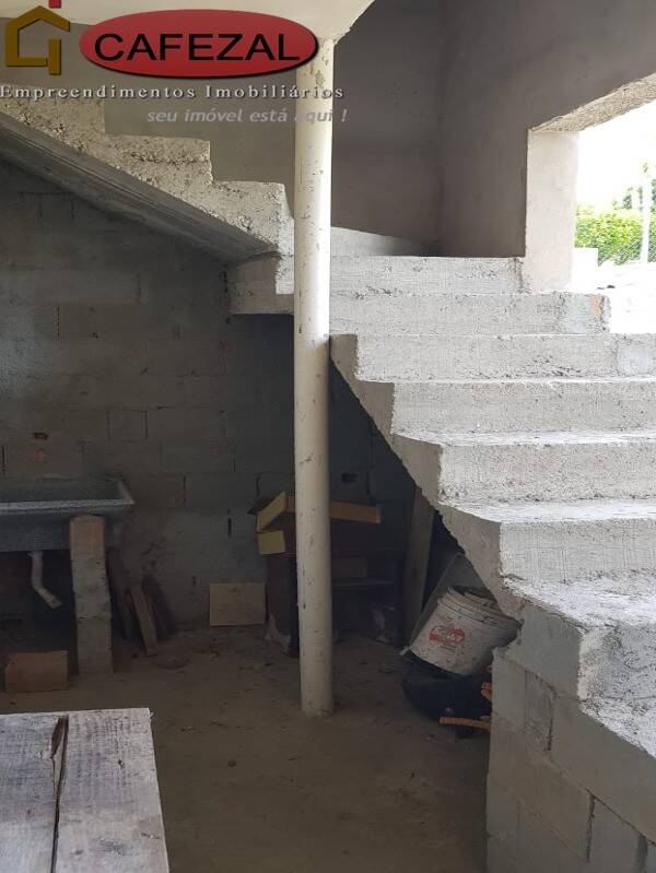 Casa, 6 quartos, 289 m² - Foto 11