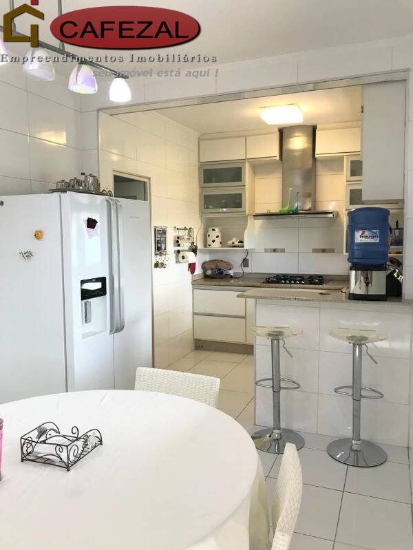 Casa, 5 quartos, 379 m² - Foto 47