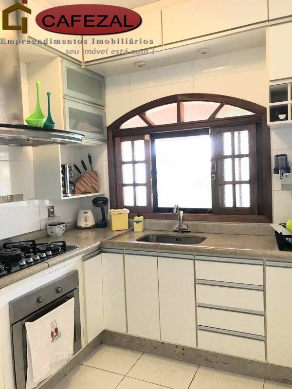 Casa, 5 quartos, 379 m² - Foto 50