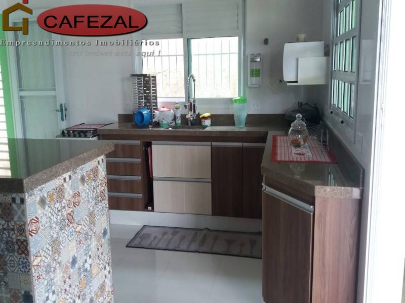 Casa, 4 quartos, 244 m² - Foto 6