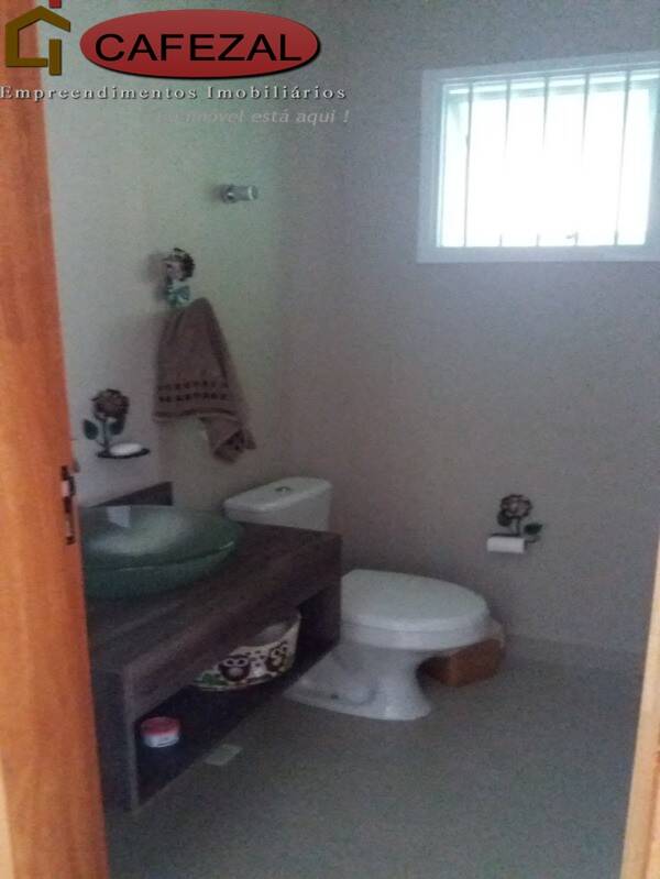 Casa, 4 quartos, 244 m² - Foto 8