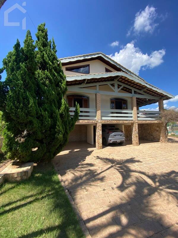 Casa, 3 quartos, 446 m² - Foto 1