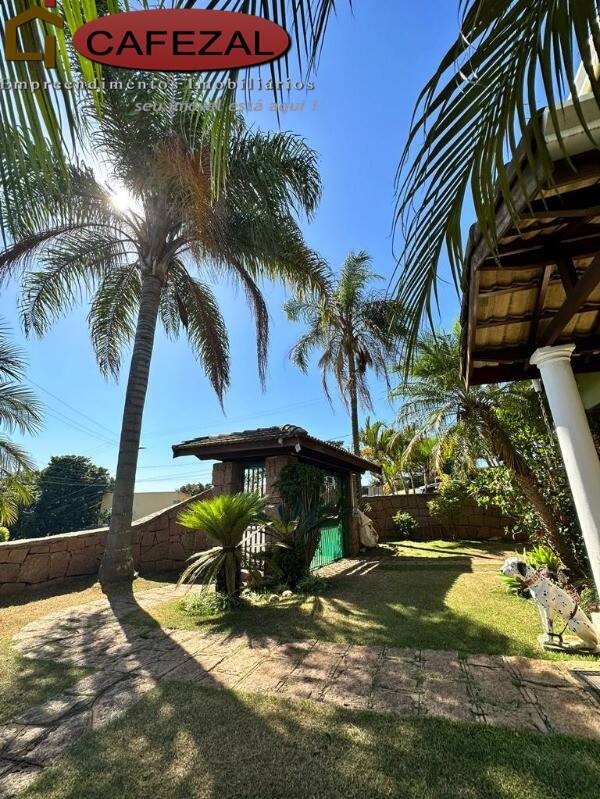 Casa, 3 quartos, 584 m² - Foto 3