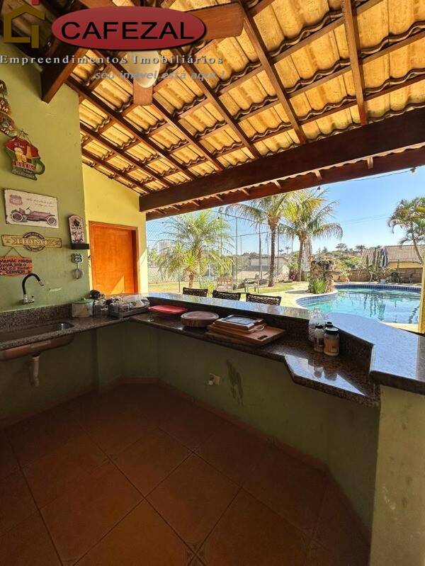 Casa, 3 quartos, 584 m² - Foto 12