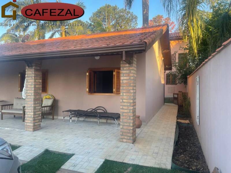 Casa, 3 quartos, 194 m² - Foto 4